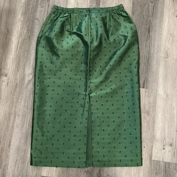 EMR Suits tailored pencil skirt, EUC - Picture 2 of 10